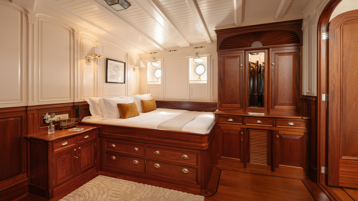 Atlantic schooner